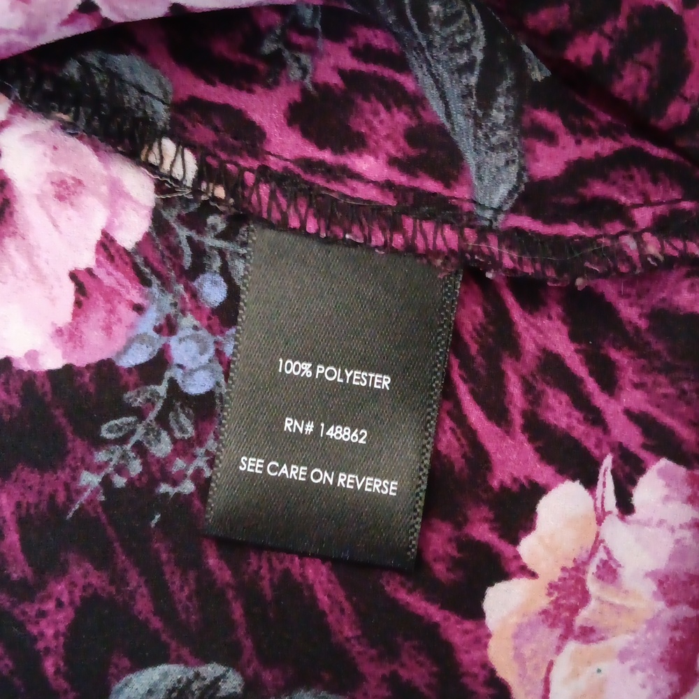 Torrid 3 quarter sleeve blouse - Picture 4 of 5